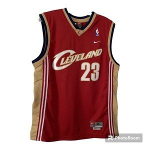 Vintage Lebron James rookie jersey